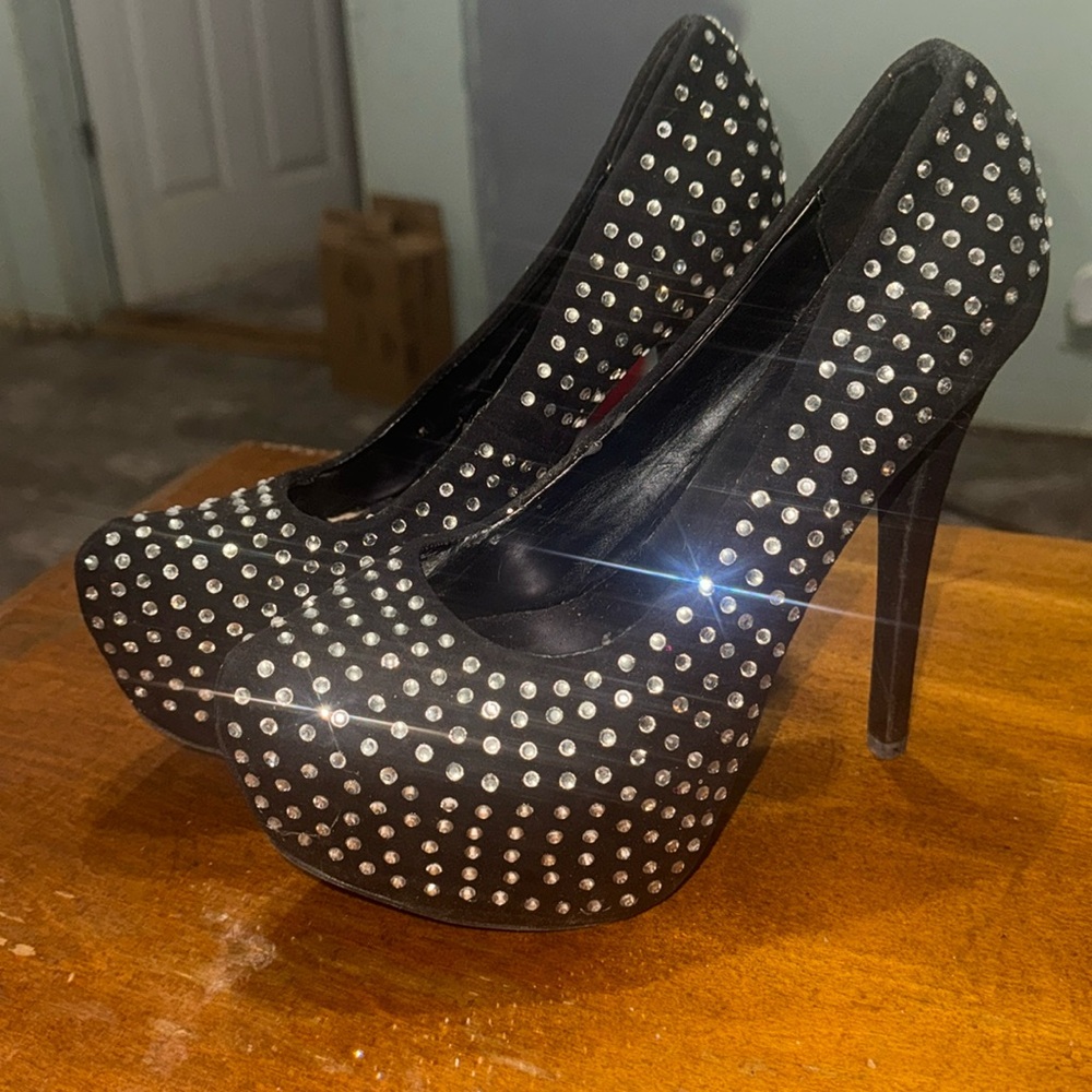 Candie's Jersey Womens Size: 6 Blk Studded Gemstone Platform Stiletto Heels NIB